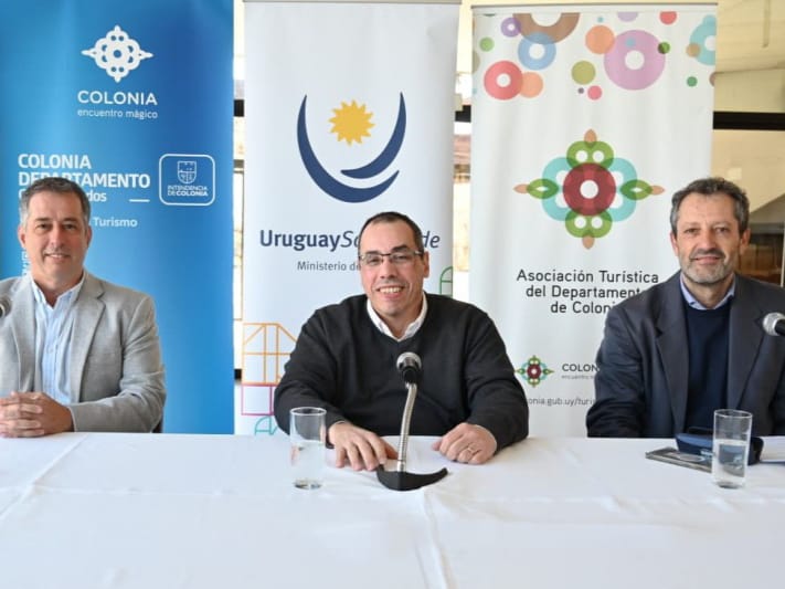Ministerio de Turismo y la Asociación Turística de Colonia firman convenio de cooperación