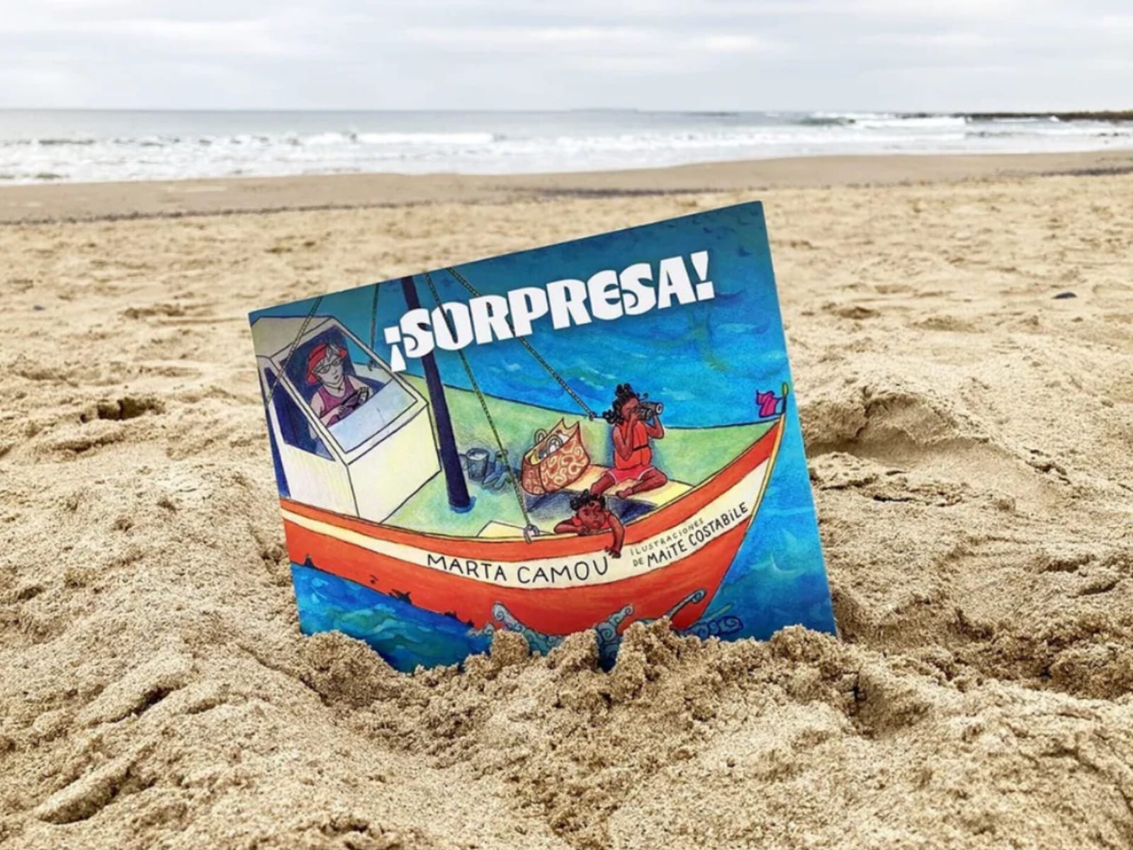 Nuevo libro infantil uruguayo invita a descubrir la magia del mar y de los lobos marinos