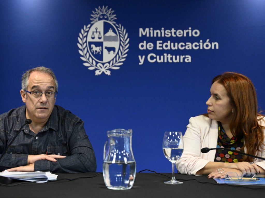 Dirección Nacional de Cultura anuncia innovaciones en los fondos y premios nacionales en 2026